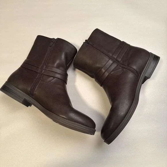 Style & Co. Brown Leather Buckle Moto Ankle Boots size 10 - Picture 7 of 7